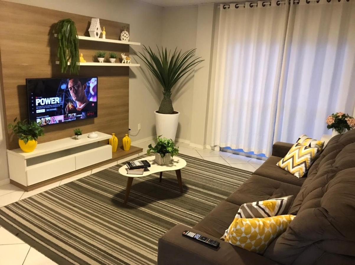 A 30 Metros Praia, Com Vista Mar. Apartment *